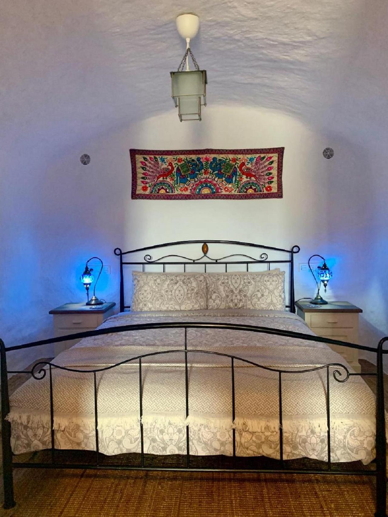 Cueva Romana, Adults Only Cave House Cuevas del Campo Ngoại thất bức ảnh